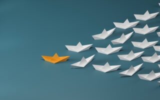Ledarskap, båtar som åker åt samma håll med en ledare i fronten